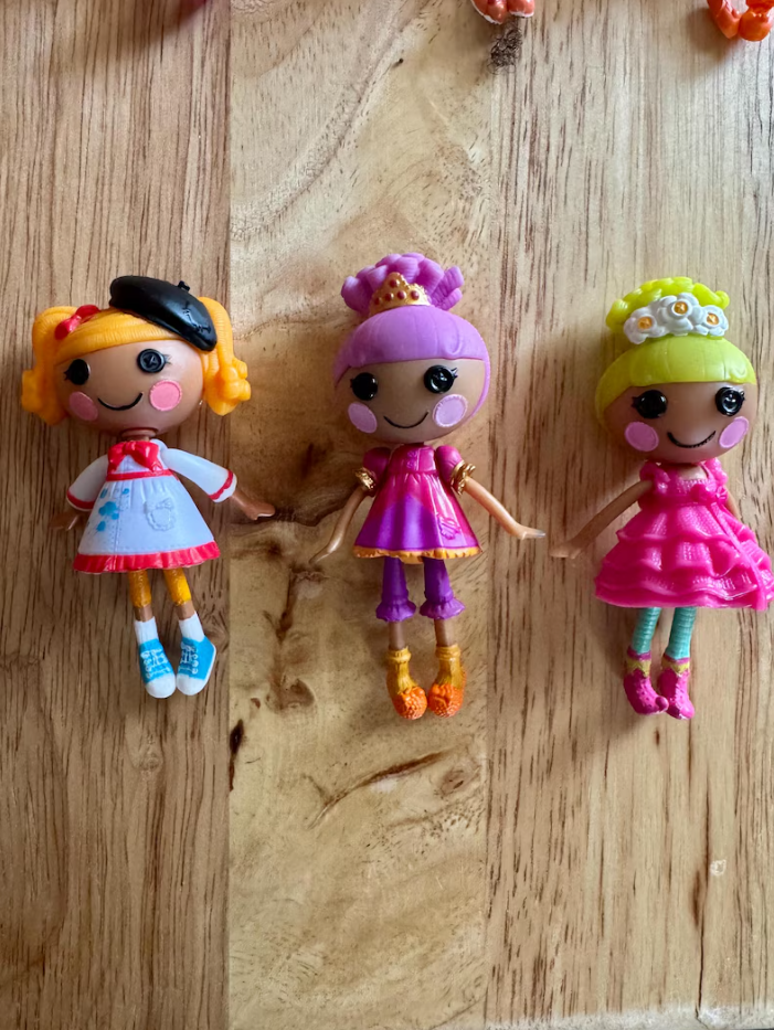 Huge Mini & Littles Lalaloopsy Lot – 100+ Vintage MGA Dolls – Rare Collection – Complete Set for Collectors